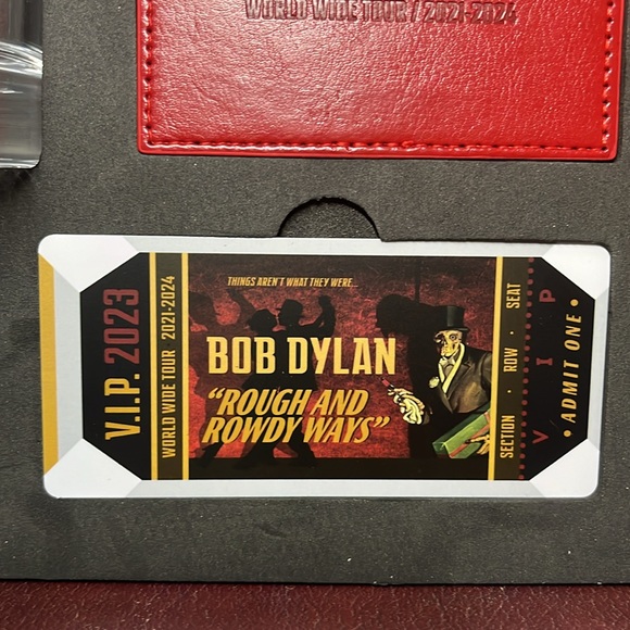 Bob Dylan 2021-2024 Rough And Rowdy Ways~ Complete Tour Box Set - Picture 11 of 12